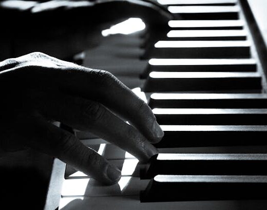 How to read piano sheet music